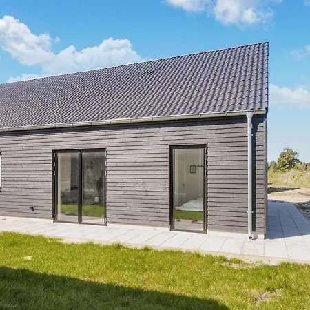 بيت للعطل Pet Friendly In Romo With Wifi *